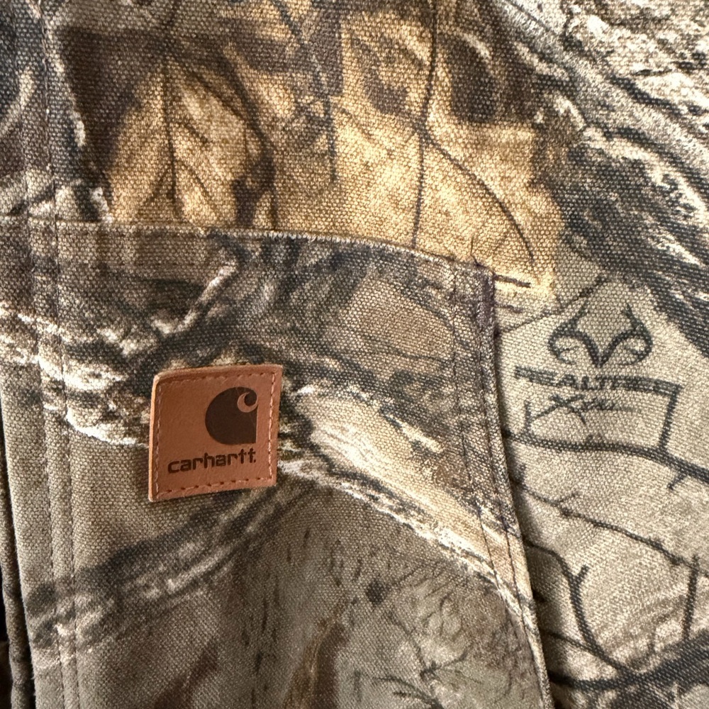 Carhartt Camo Hooded Jacket in Brown & Green - Picture 2 of 4